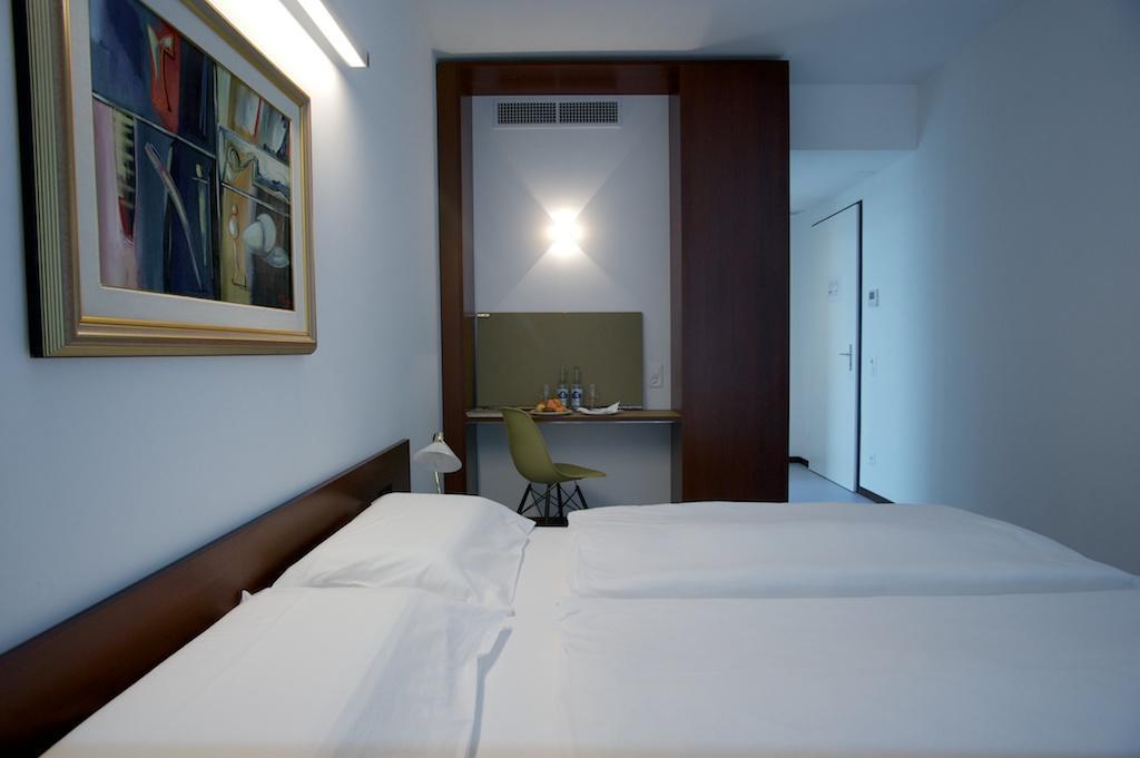 Hotel Ceresio Lugano Room photo